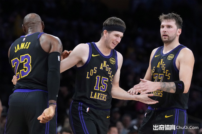 张继科美黑,探秘,乒羽赛场风,开云体育,开云体育官网,开云体育官方网站,KAIYUN体育